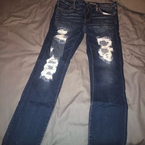 American Eagle distressed jeggings